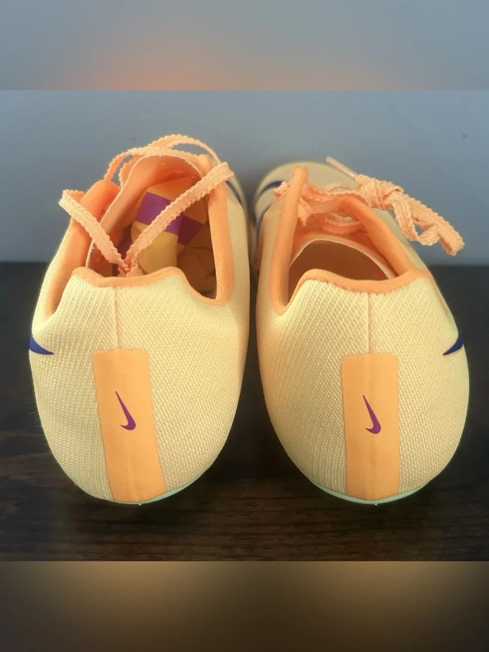 Nike comes dust