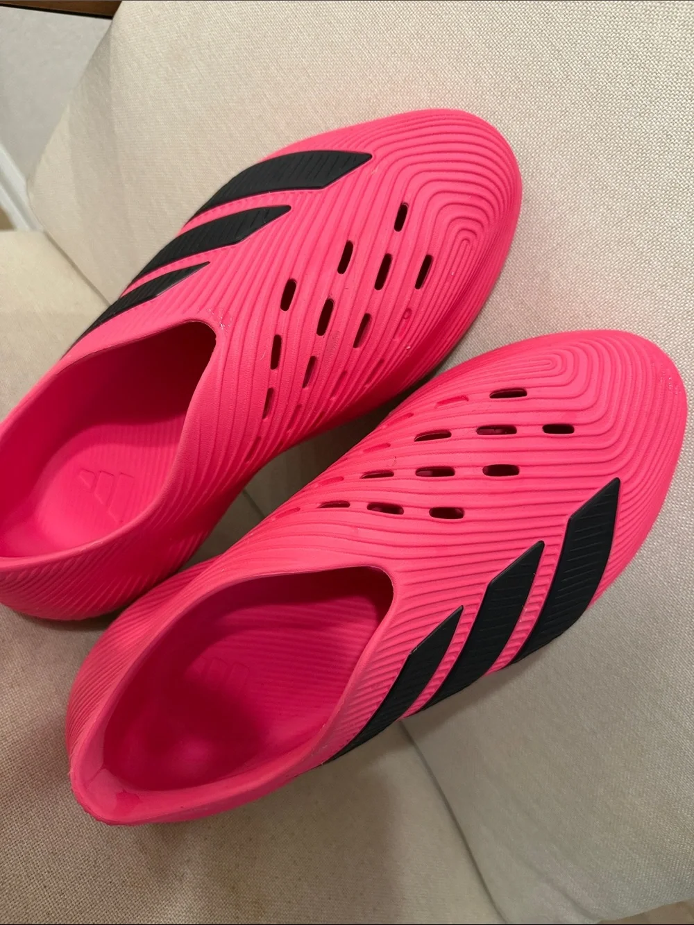 adidas slip water