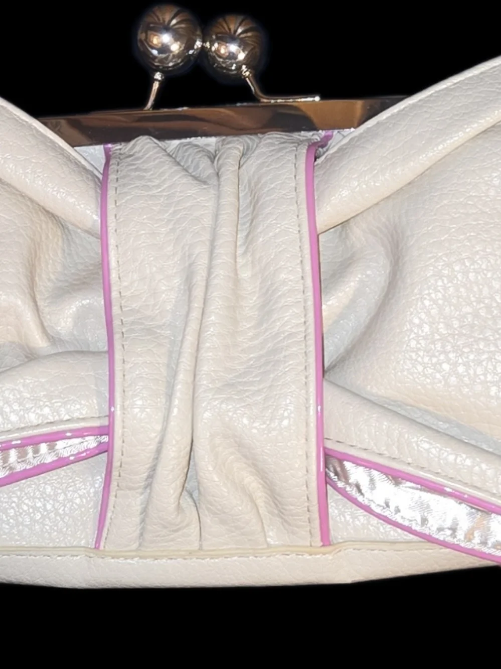 Jessica Simpson pretty pink