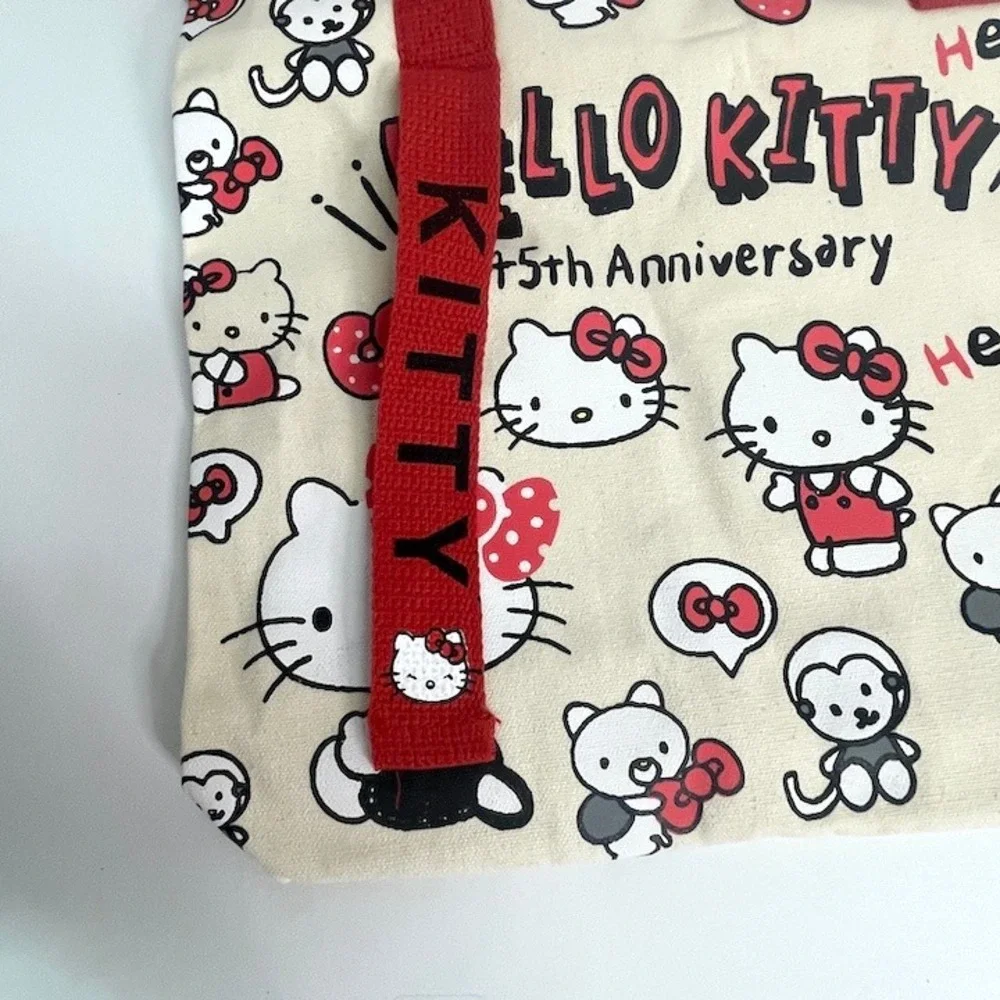 Hello Kitty hello kitty