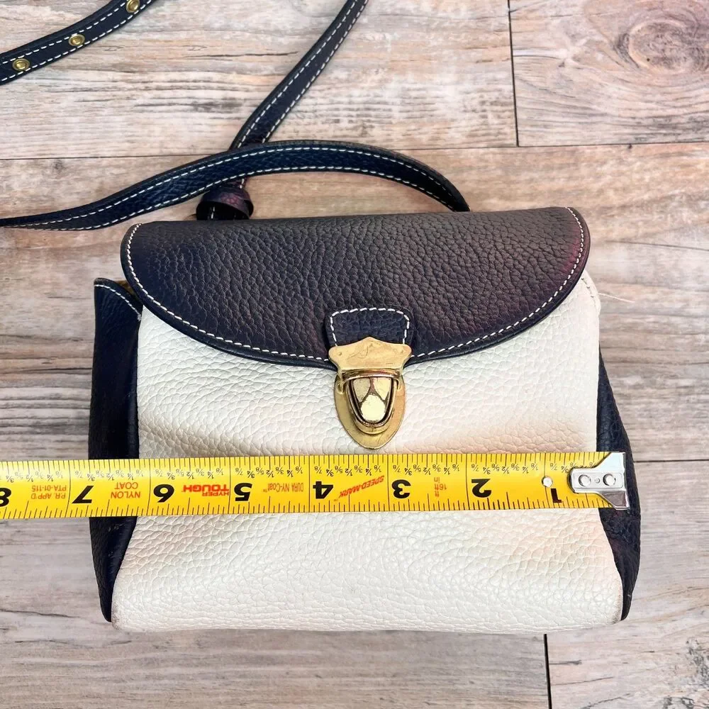 leather & co add touch