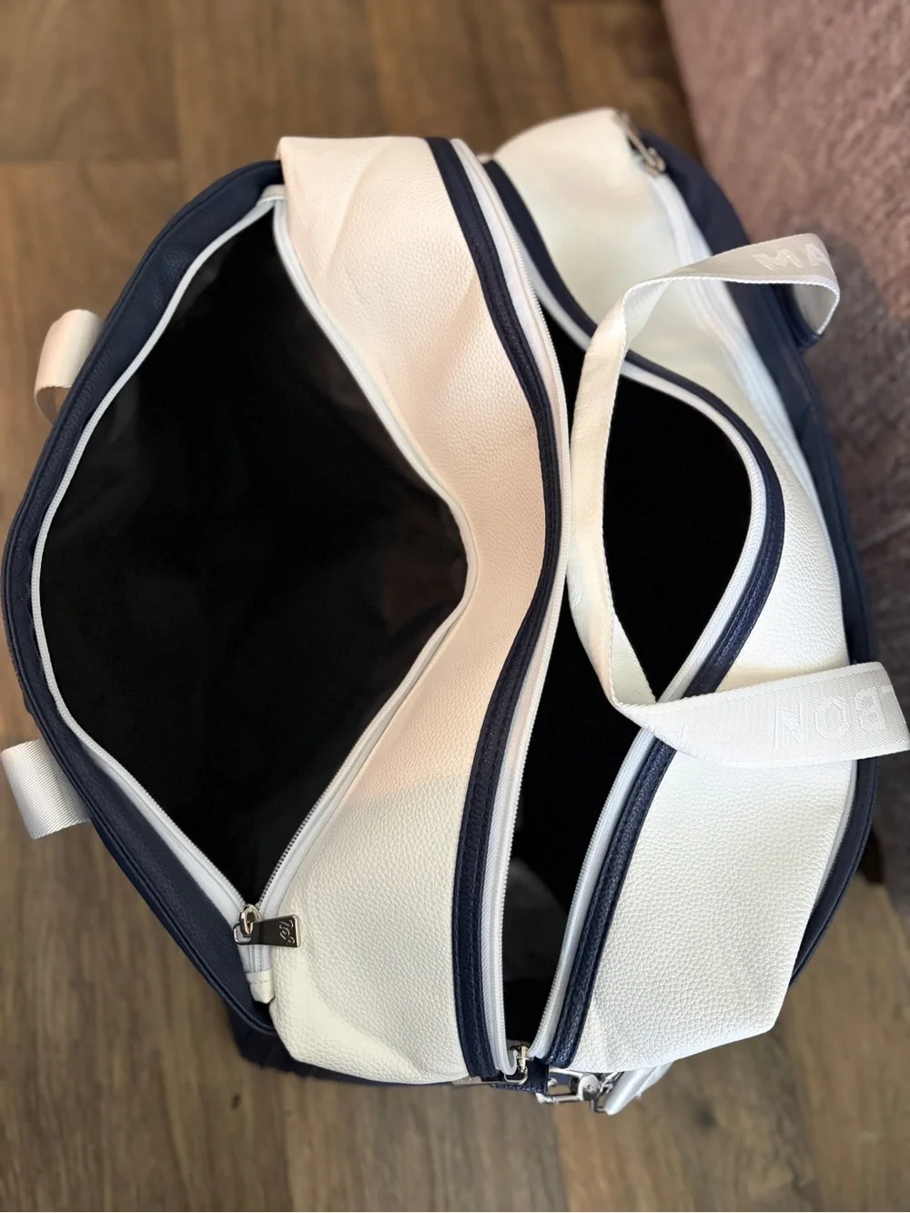 Malbon navy white