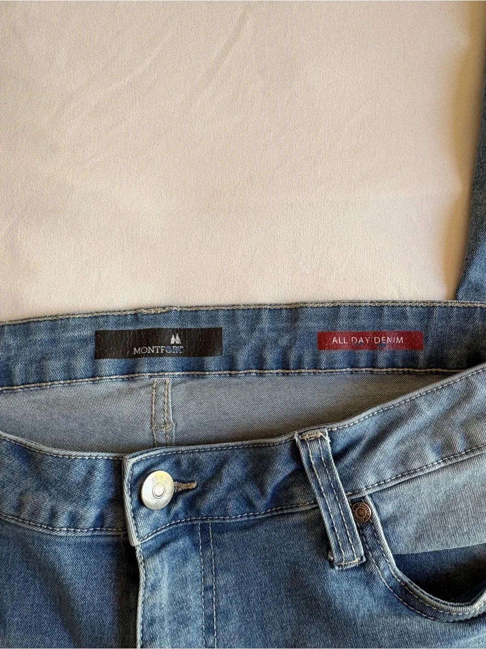 Montfort size 33