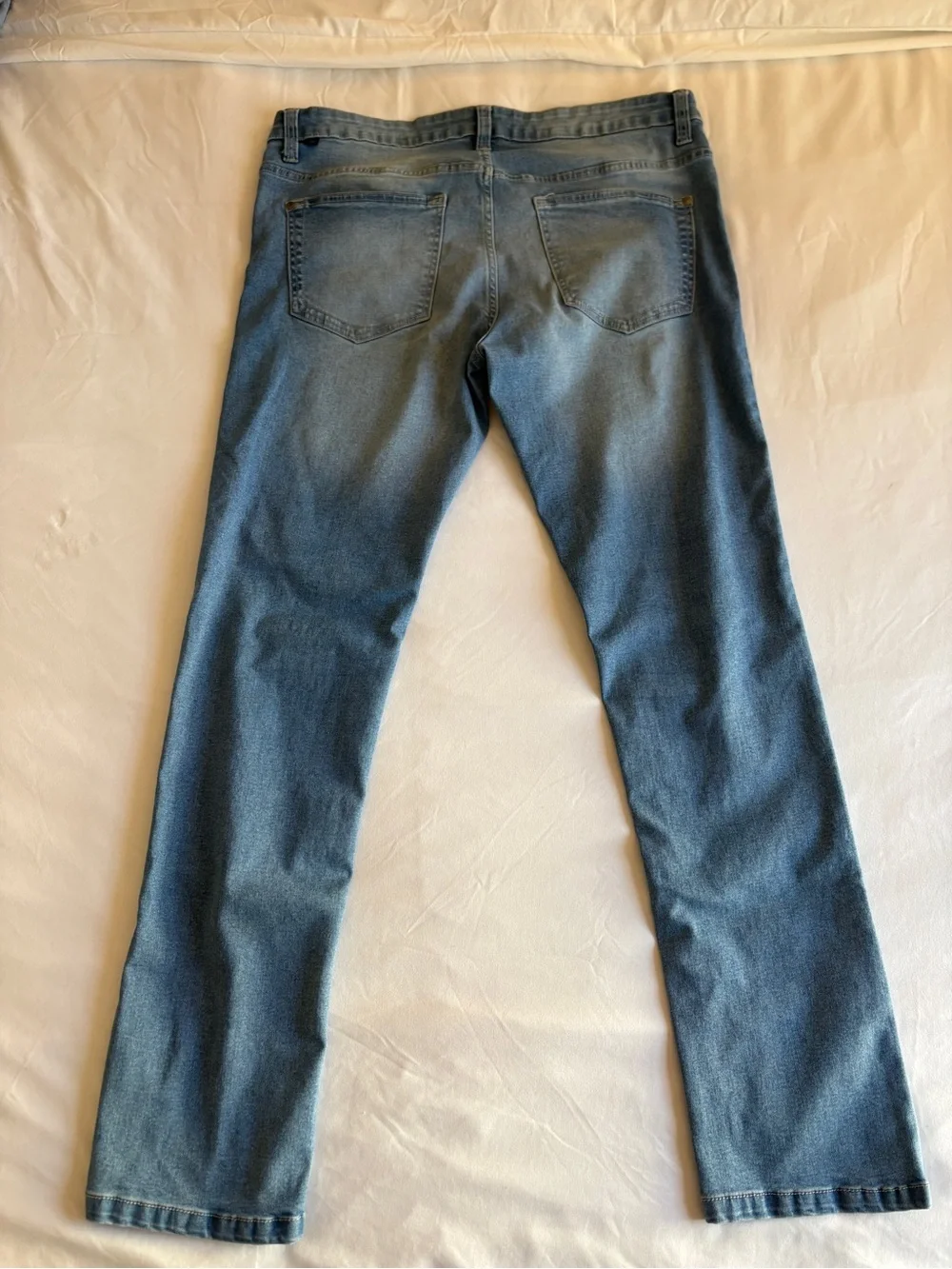 Montfort size 33