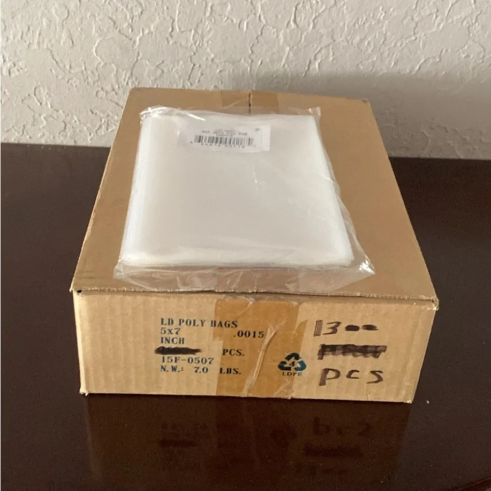 N/A 1300 pcs