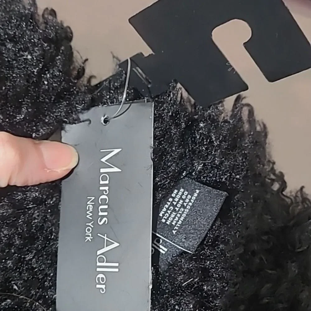 Marcus Adler evening nwt scarf