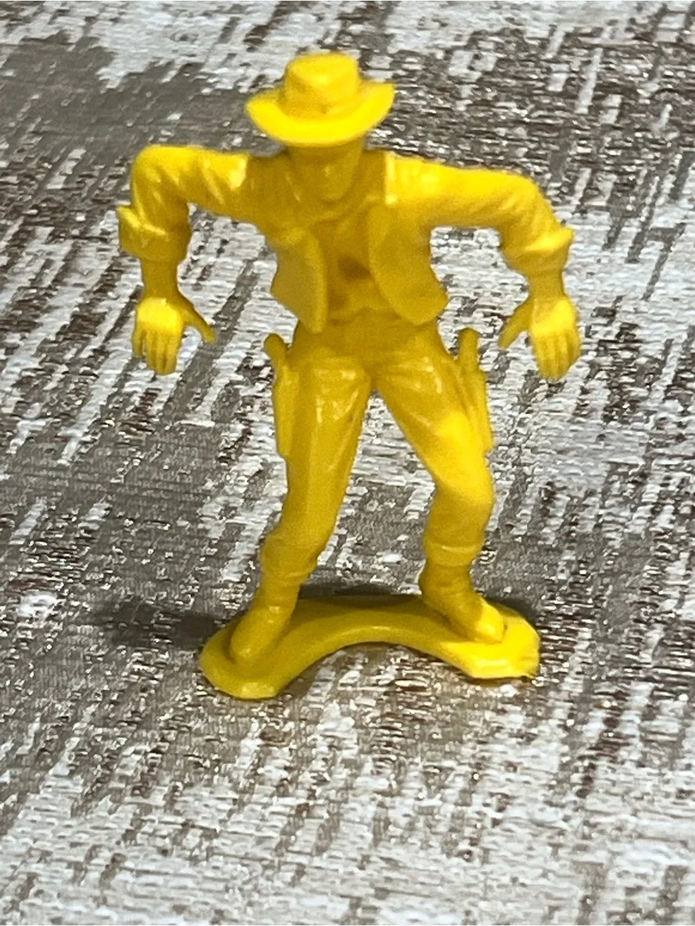 Vintage Yellow Plastic Gunslinger Cowboy Action Figure