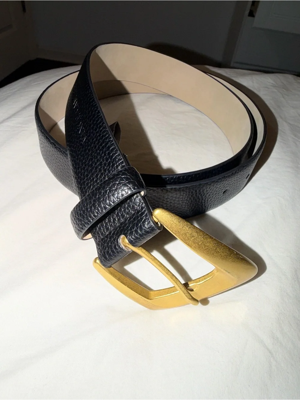Vince Camuto classic black