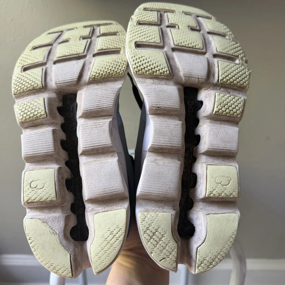 On Running running cloudstratus