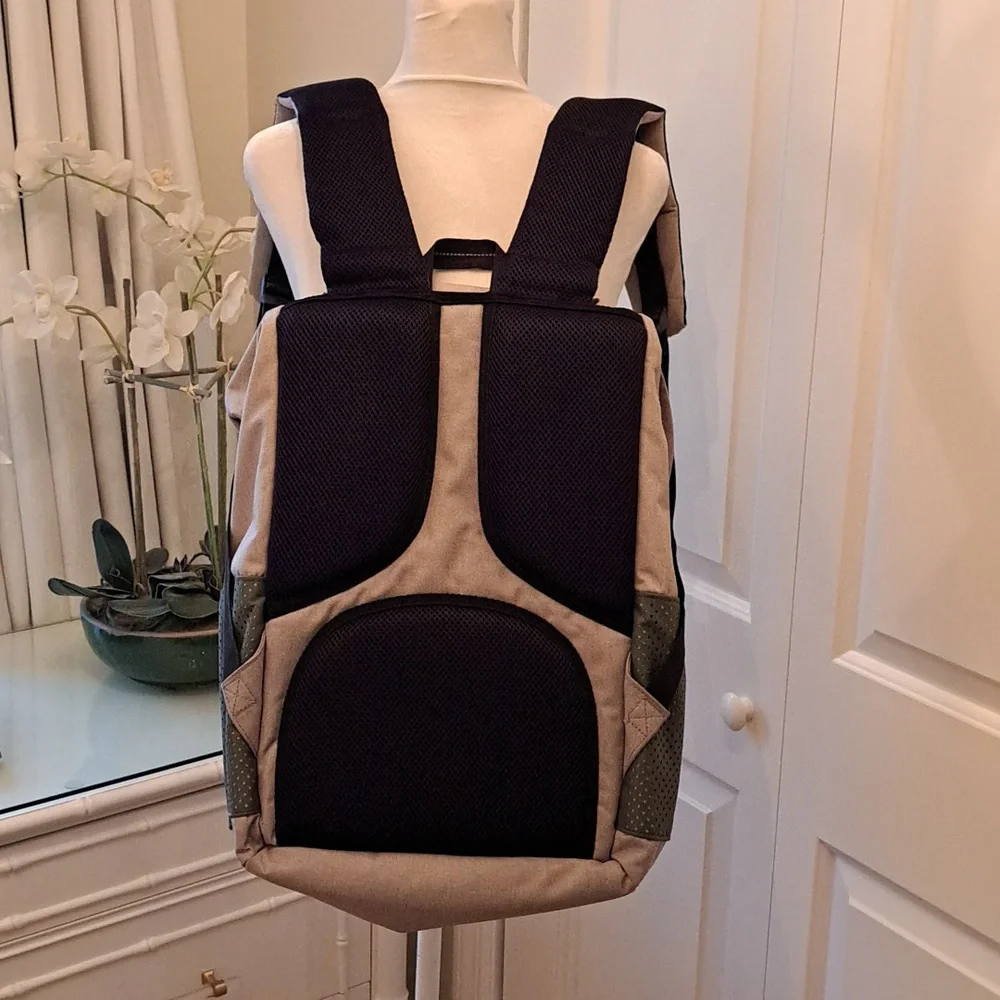 Herschel Supply Company trending brand