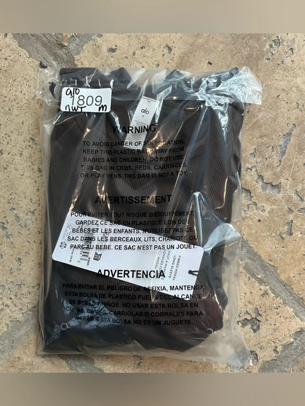 ALO Yoga nwt alo
