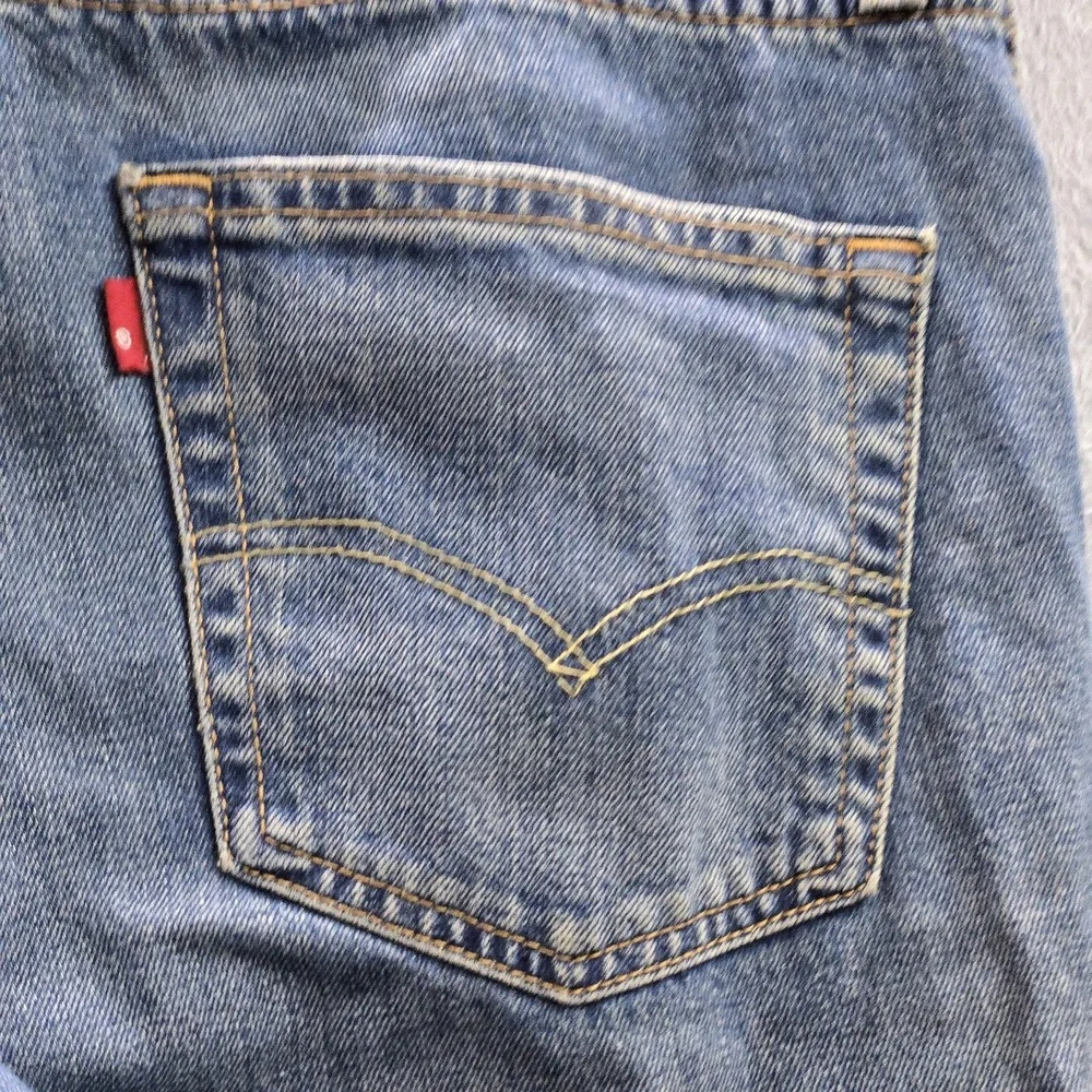 Levis ***stains item