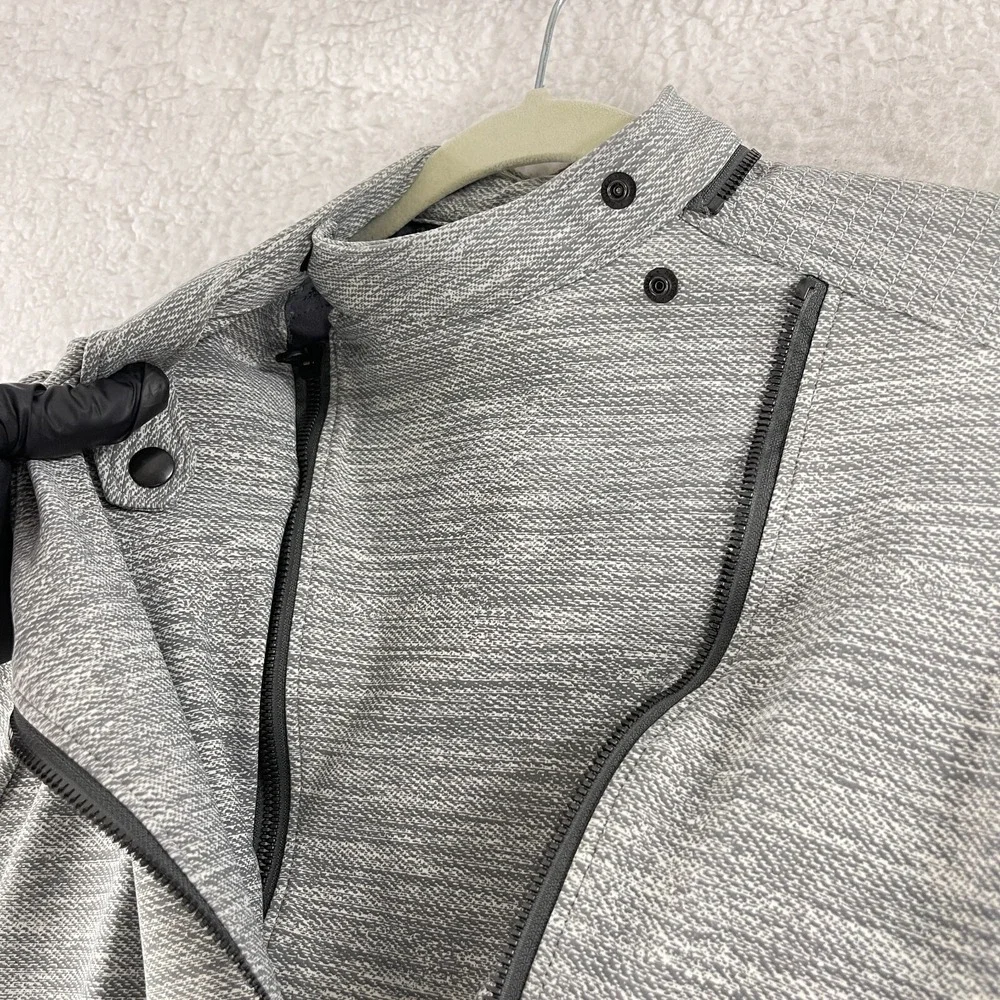 Lululemon Bust A Move Jacket Women Size 6 Commuter Denim Silver Spoon Slate Grey