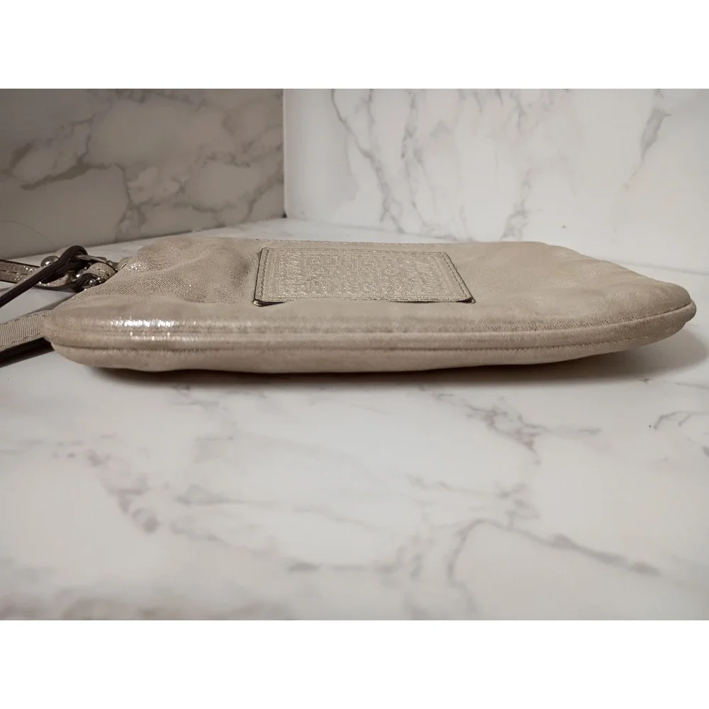 Coach vintage poppy