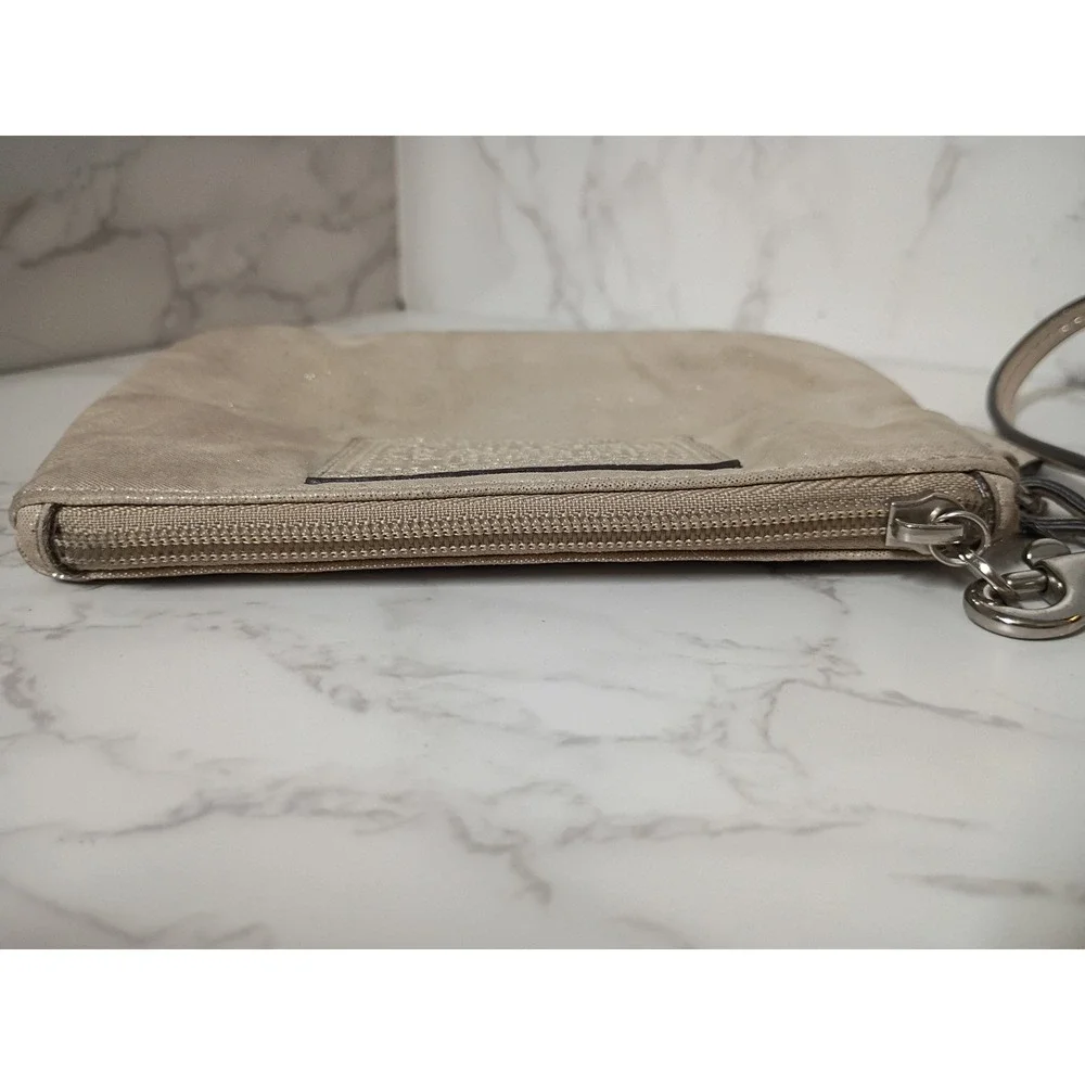 Coach vintage poppy