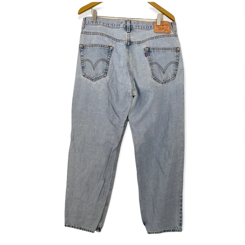 Levis levis 550