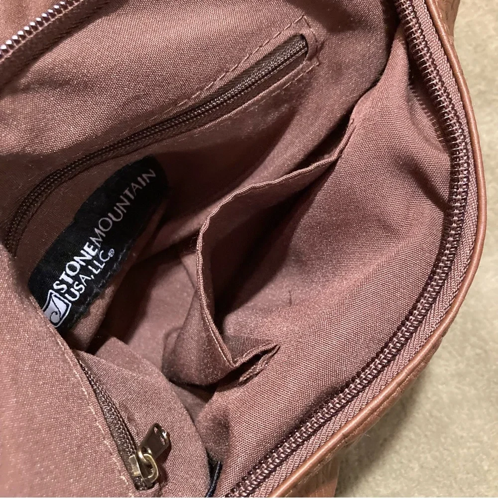 Stone Mountain Accessories nwot stone