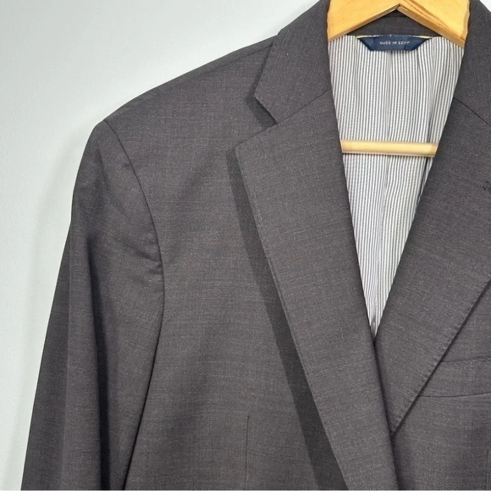 Brooks Brothers fully preppy chest