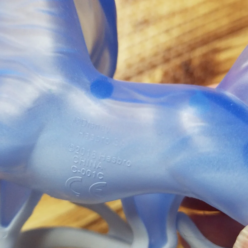 Disney Frozen 2 The Nokk Water Spirit Horse Action Figure Translucent Blue
