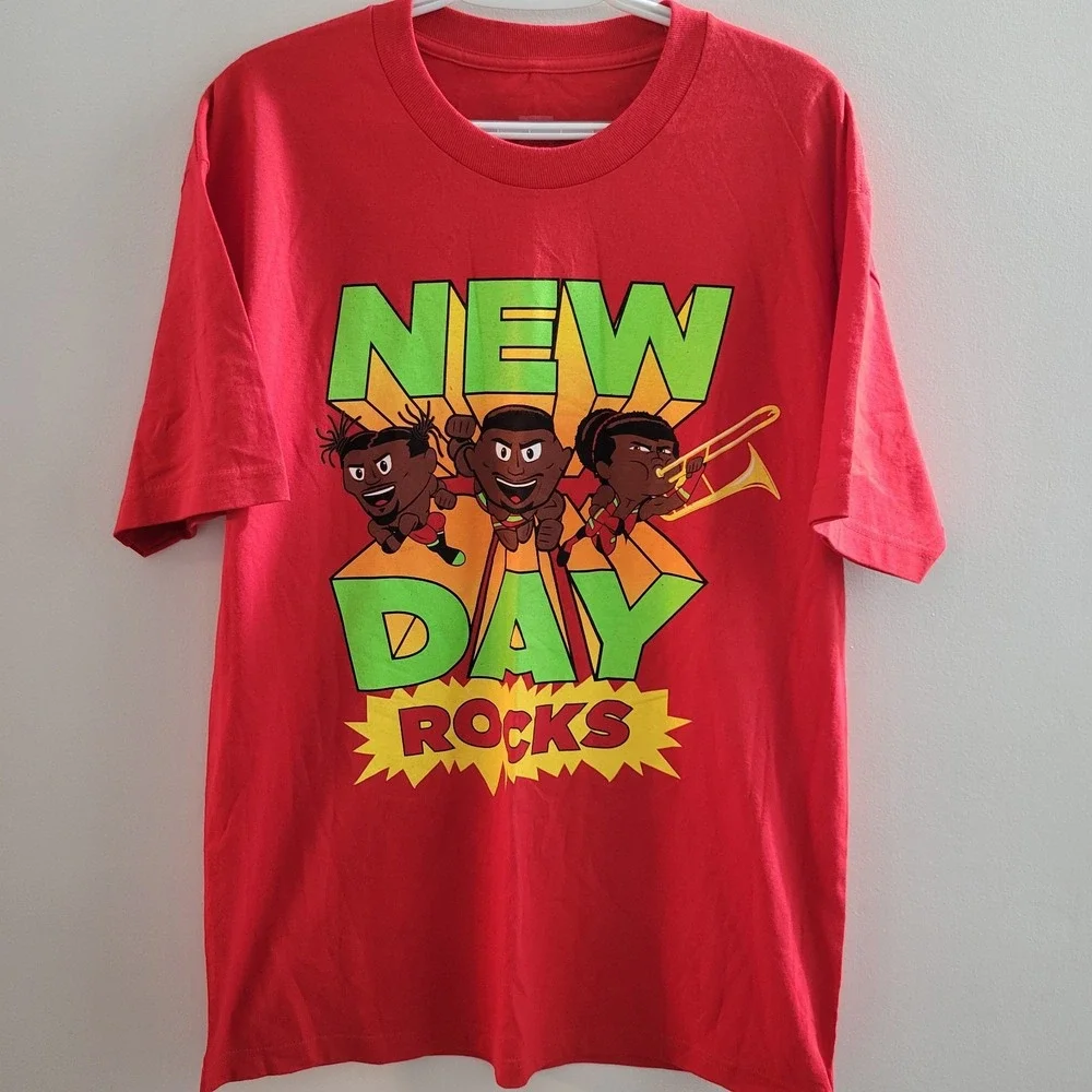 WWE Authentic New Day Rocks T-Shirt Size Large Red Big E Kofi Xavier‎
