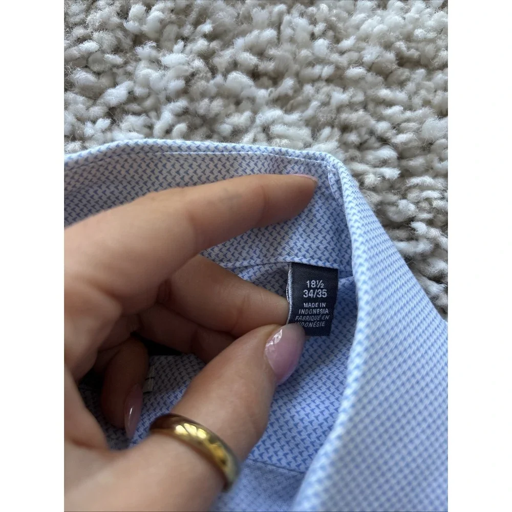 Van Heusen item picture