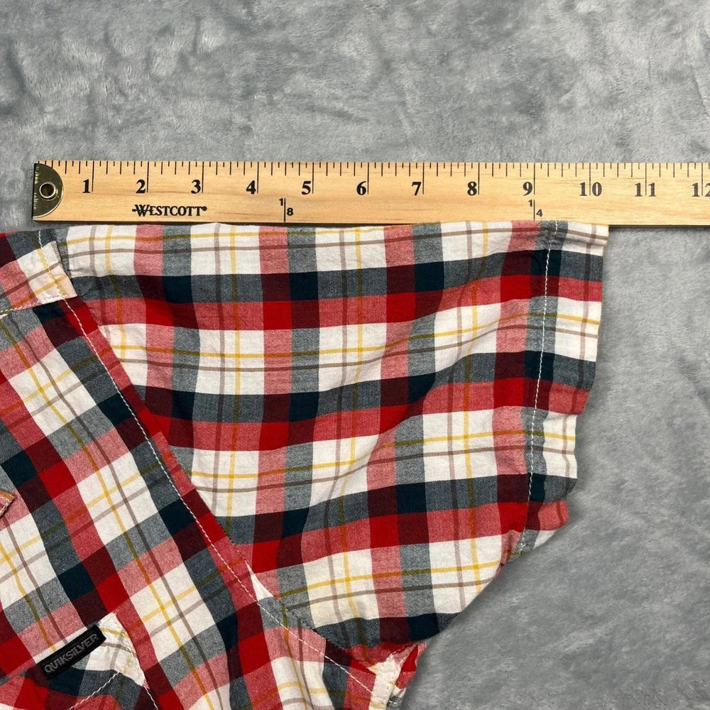 Quiksilver short sleeve