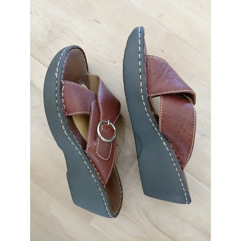 Vtg Sz 8.5 US 70s 80s Cherokee Buckle Sandals Shoes Platform Low Wedge Heel Boho