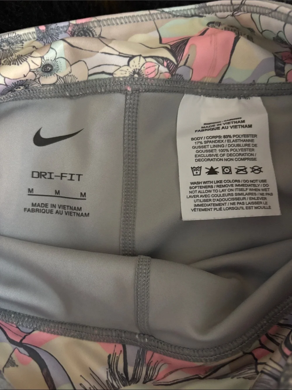 N/A girls nike