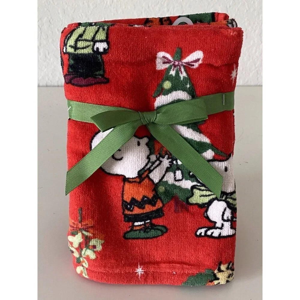 2 Pack Peanuts Snoopy Charlie Brown Christmas Holiday‎ Red 16