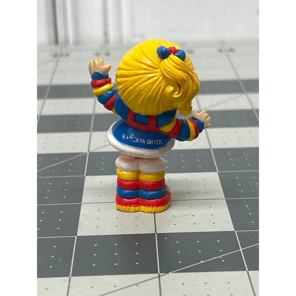 Hallmark vintage rainbow