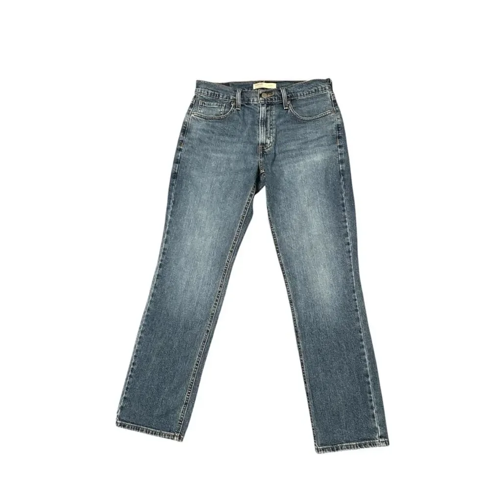 Levis b0400 photos excellent