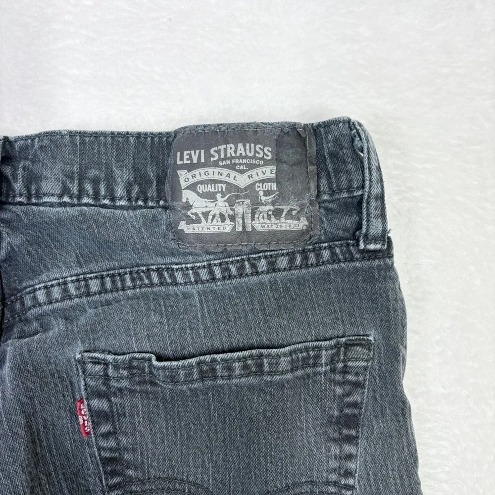 Levis good average