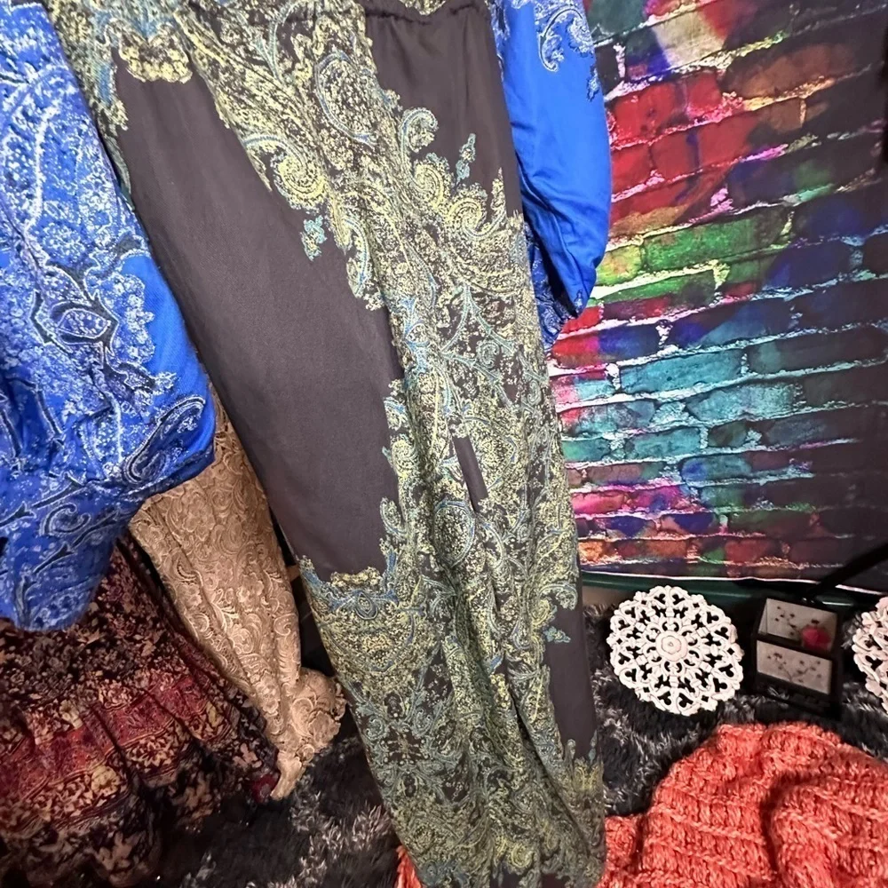 Free People sleeves cutout openings