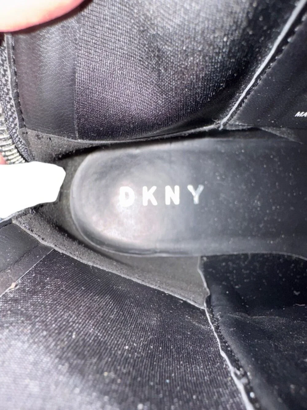 Dkny classic black