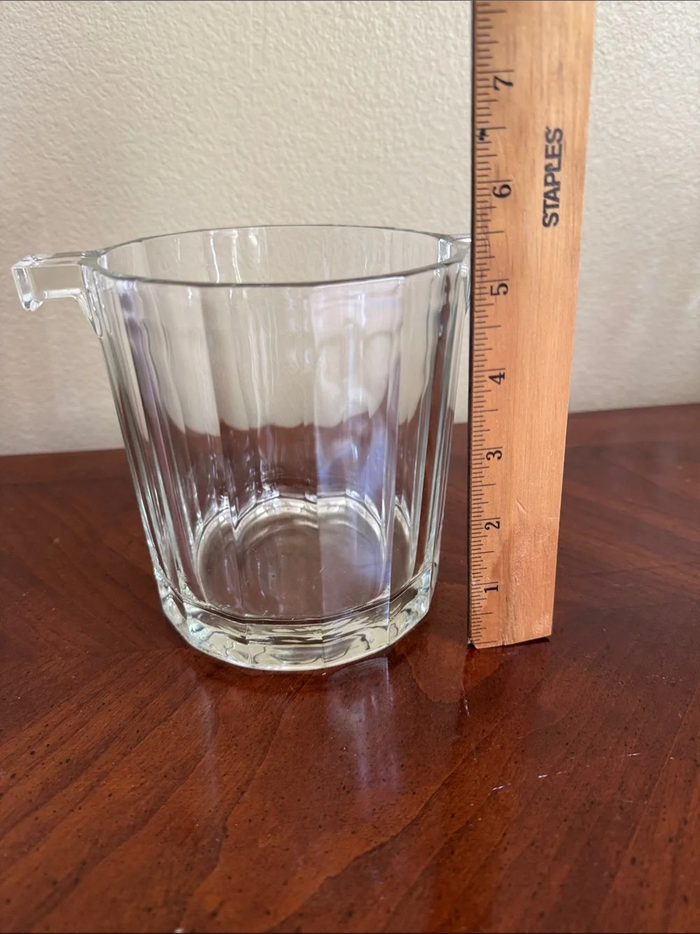 N/A clear glass
