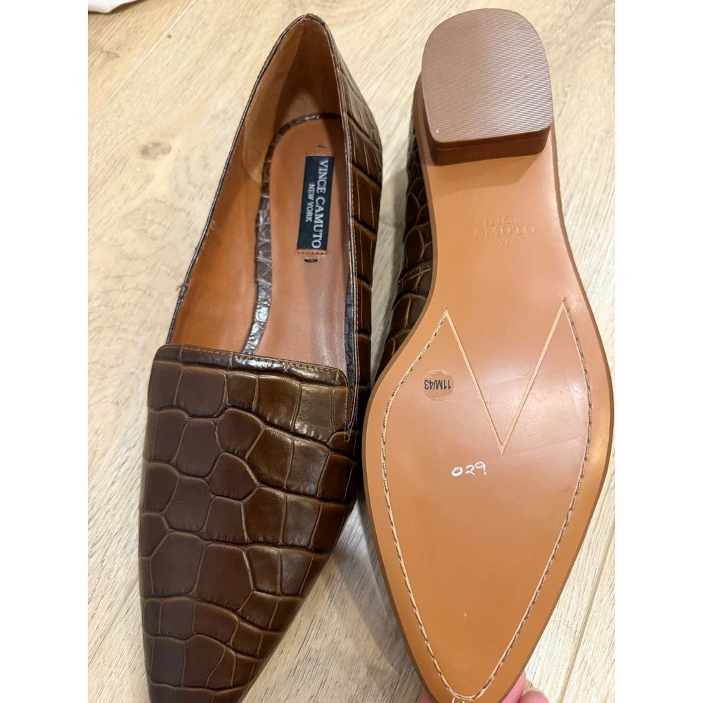 Vince Camuto Brown Croc Embossed Leather Pointed Toe Loafers Flats Womens 11M