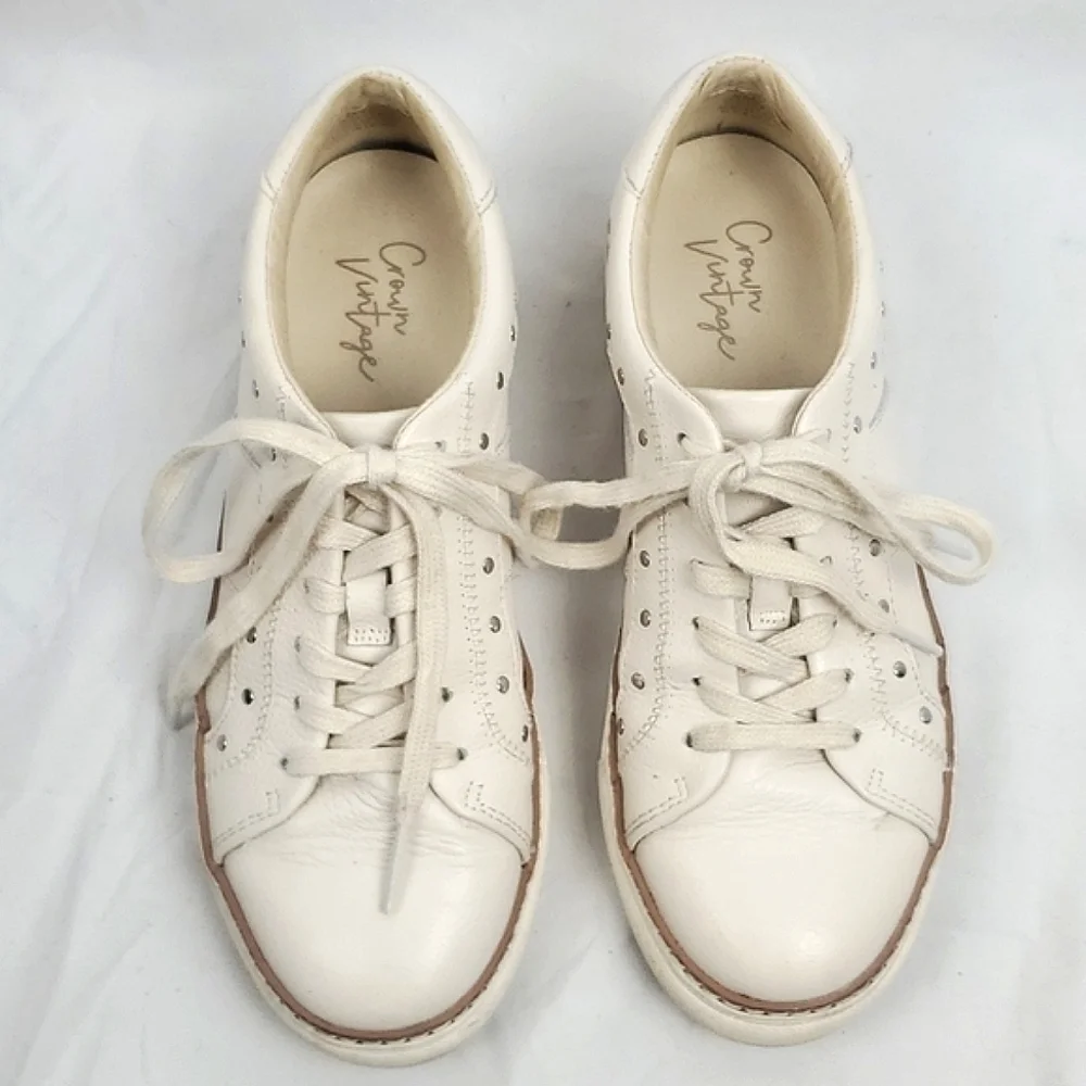 Crown Vintage crown vintage