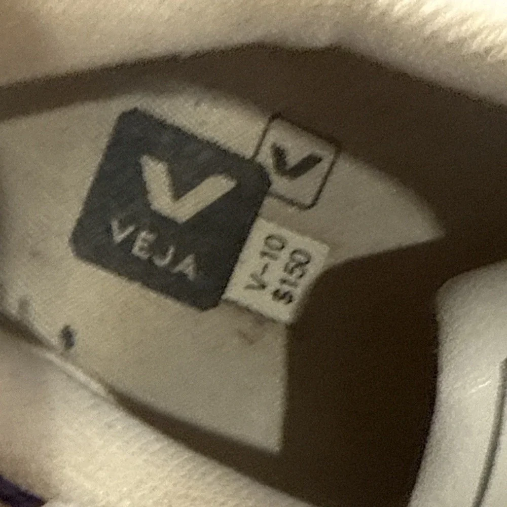 Veja V-10 White Pink Purple Leather Sneakers Women's Size 10 EUR 41 Casual