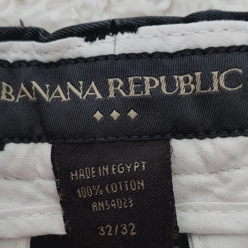 Banana Republic nice pair