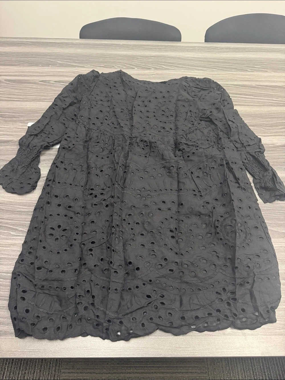 N/A elegant black