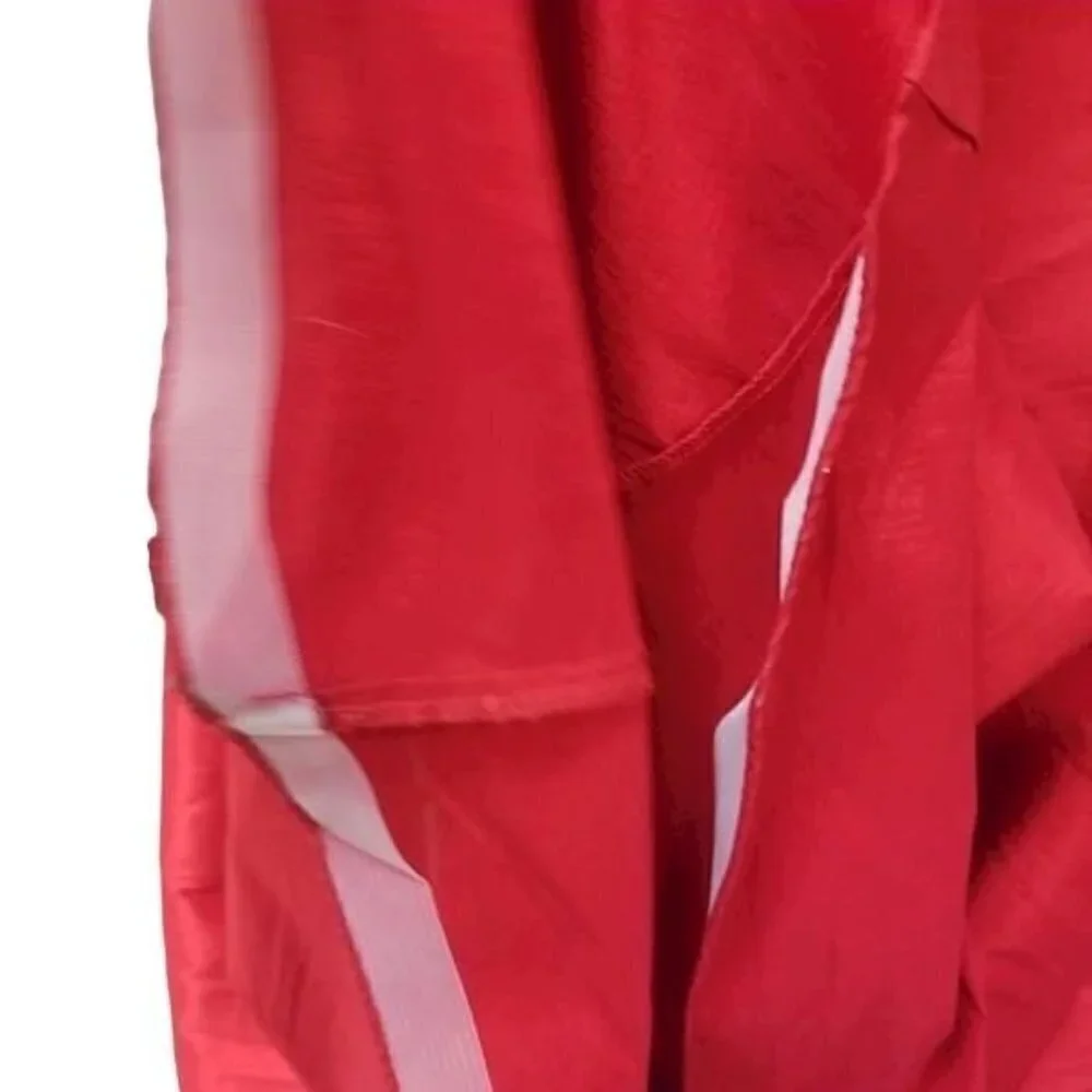 Mac Duggal macduggal red