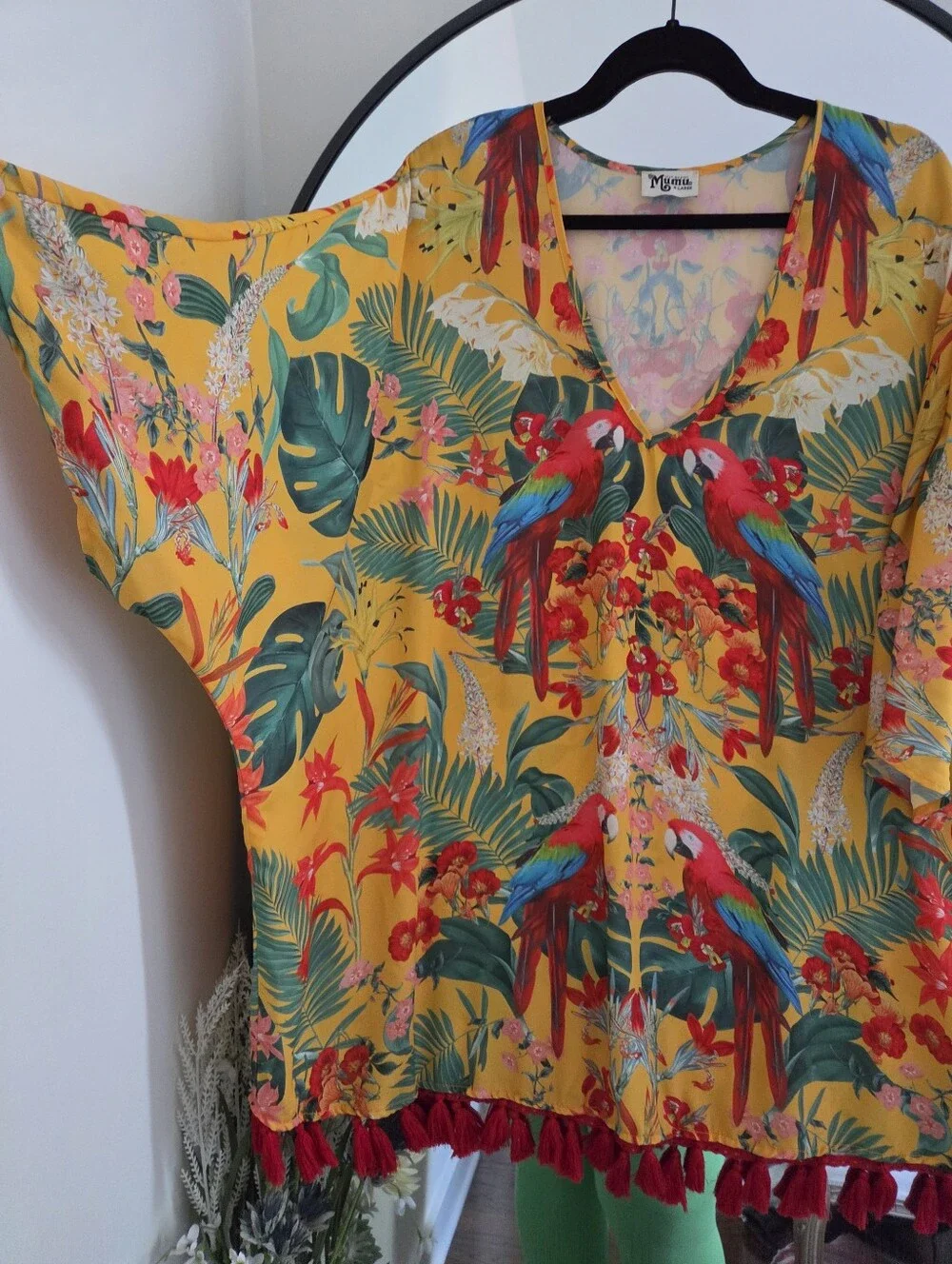 Show Me Your MuMu vibrant yellow