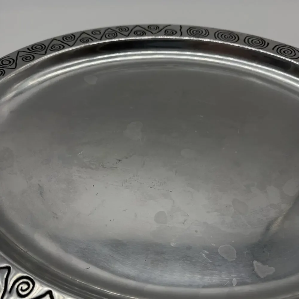 Wilton Armetale Reggae Large Oval Serving Platter 19” X 15.5” Metal Tray Dish