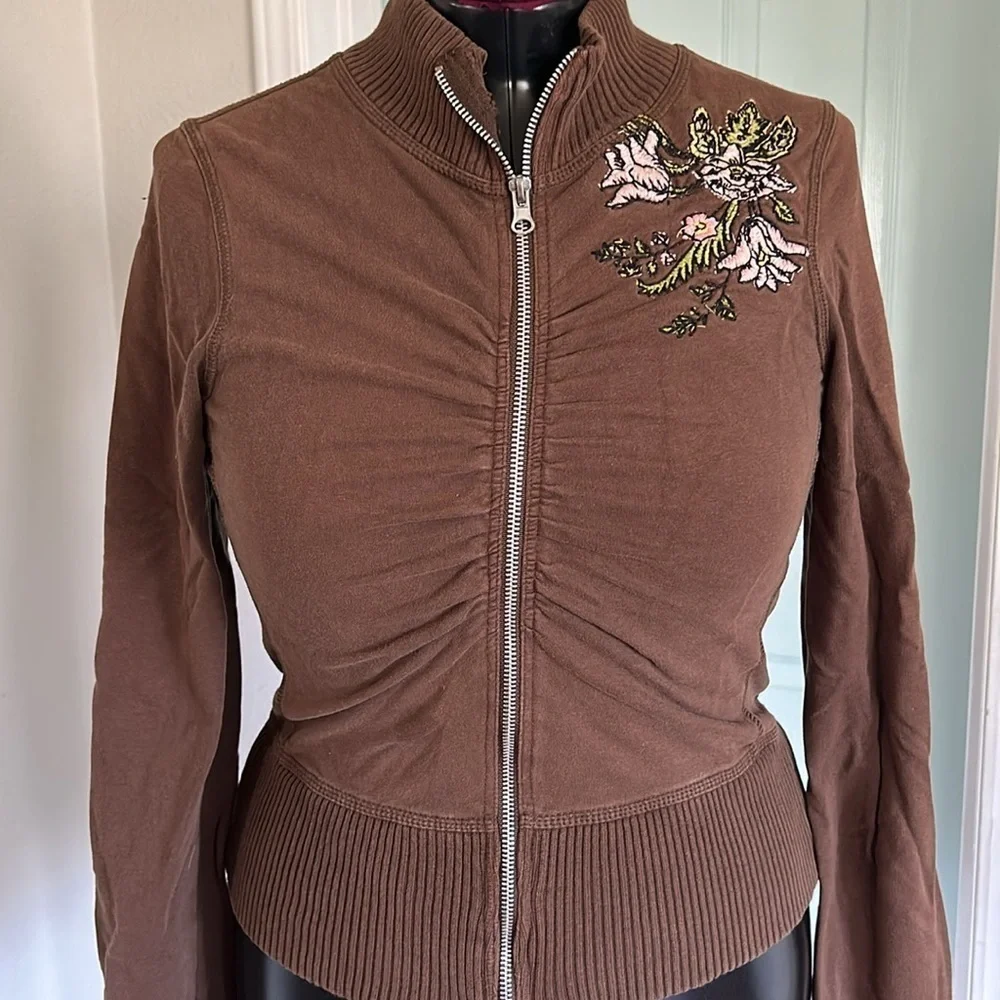 ONE WORLD detail sweater this