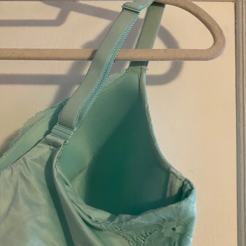Victorias Secret excellent no