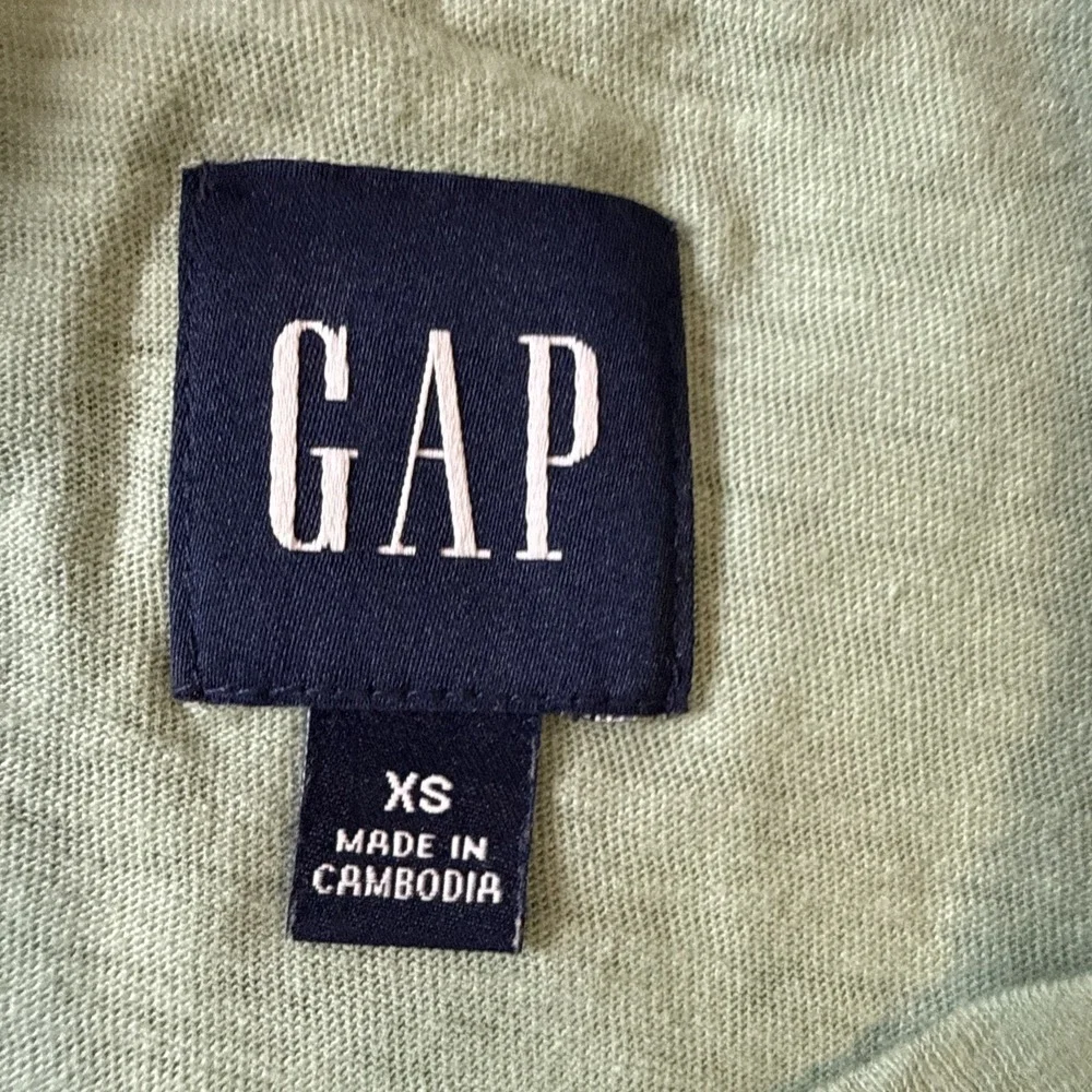 GAP this women