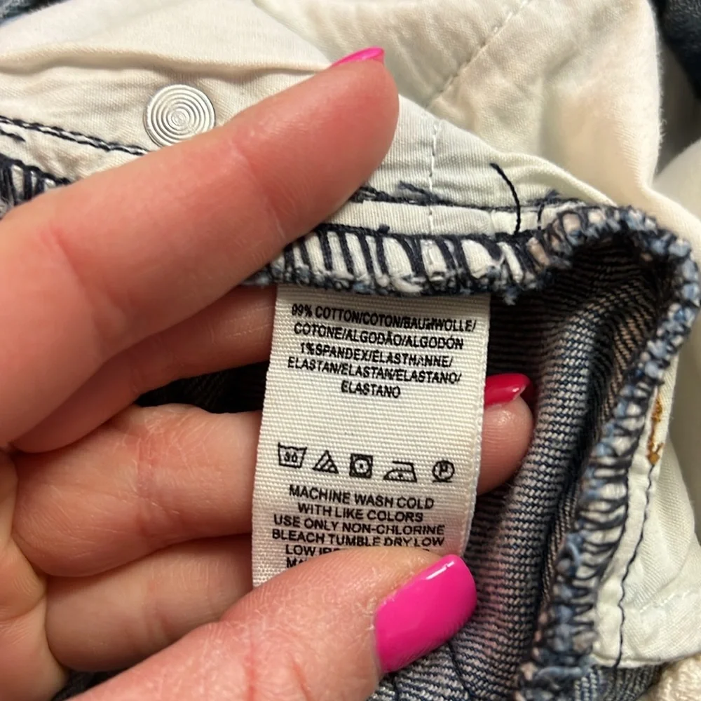 Free People stylish distressed