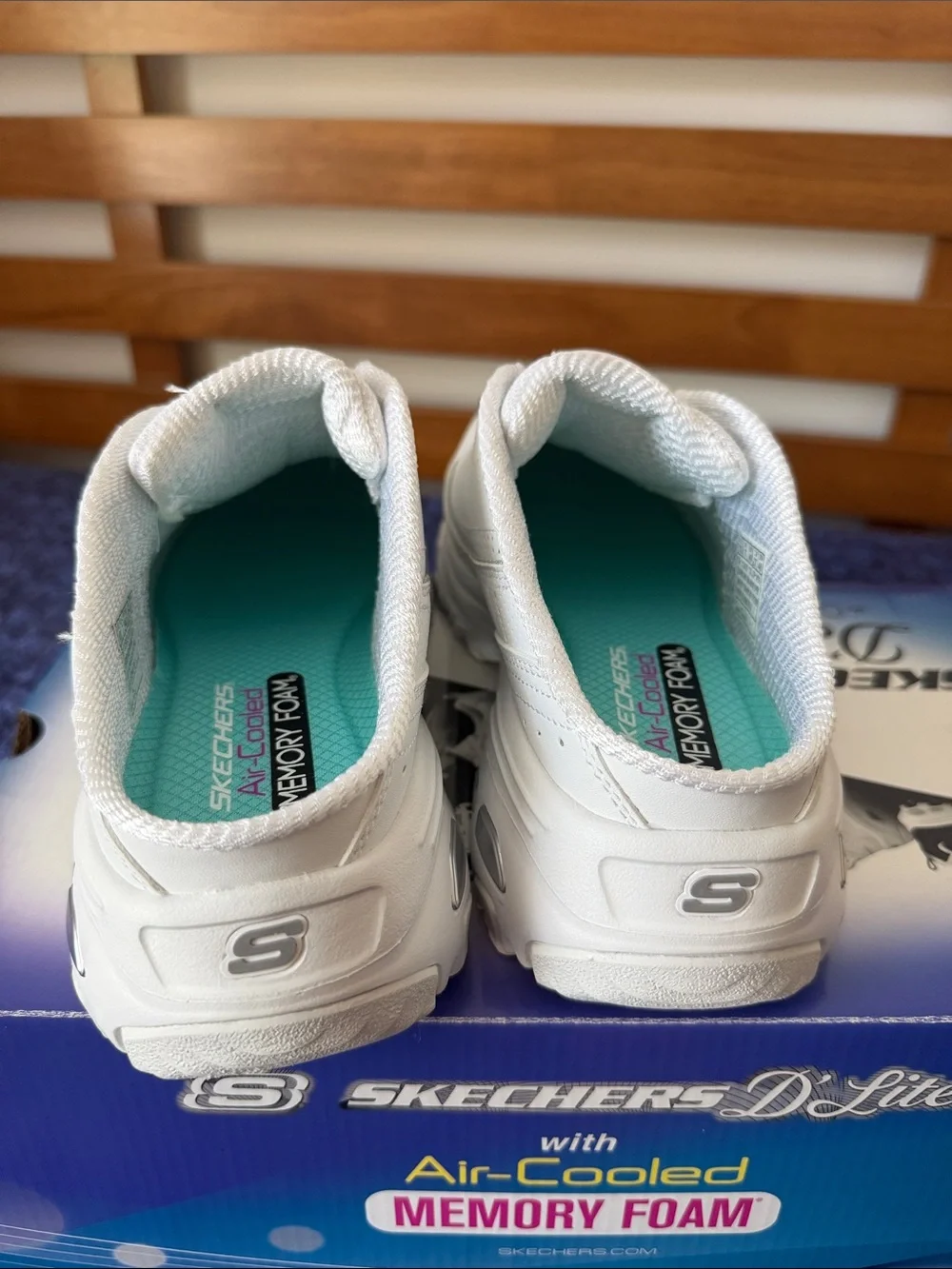 Skechers quick memory