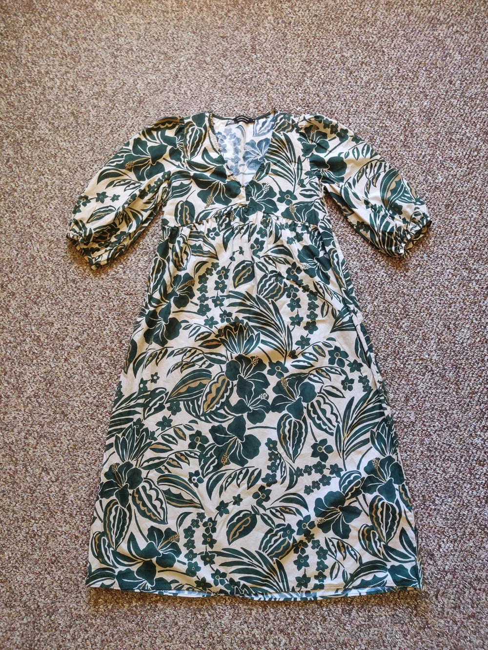 Green and Cream Floral Midi Dress like Boden style M