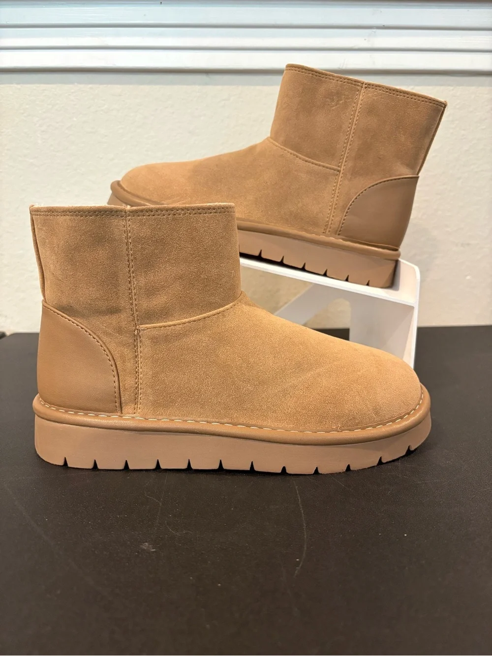 Cat & Jack Girls Honor Faux Suede Style Fur Lined Boots Cognac Toddler Youth 1Y